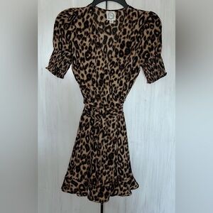 Summer dress wrap around Size XS By Blue Rain lined worn twice EUC